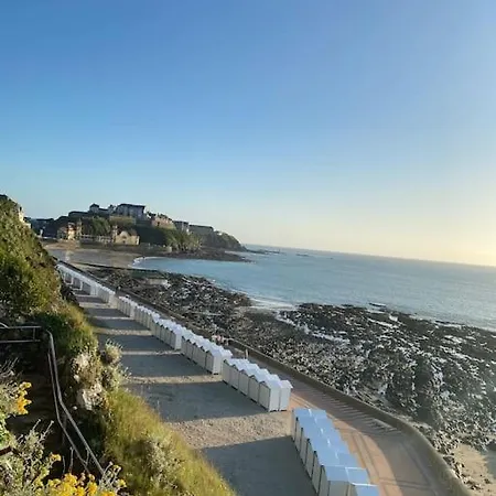 Les Corsaires Apartman *